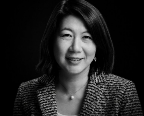 Amy Tong Headshot